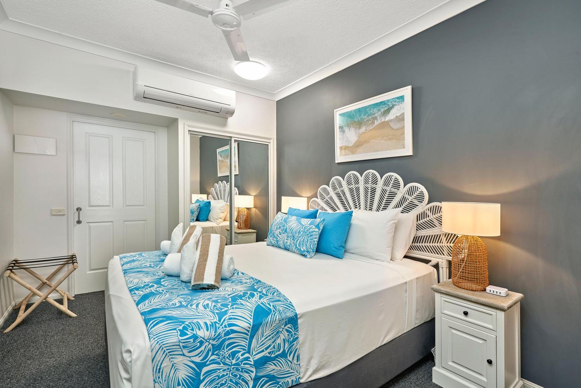 Alassio Apartments With Direct Pool Access Palm Cove Kamer foto